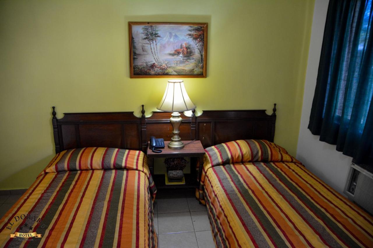 Hotel El Dorado Sabinas Eksteriør billede