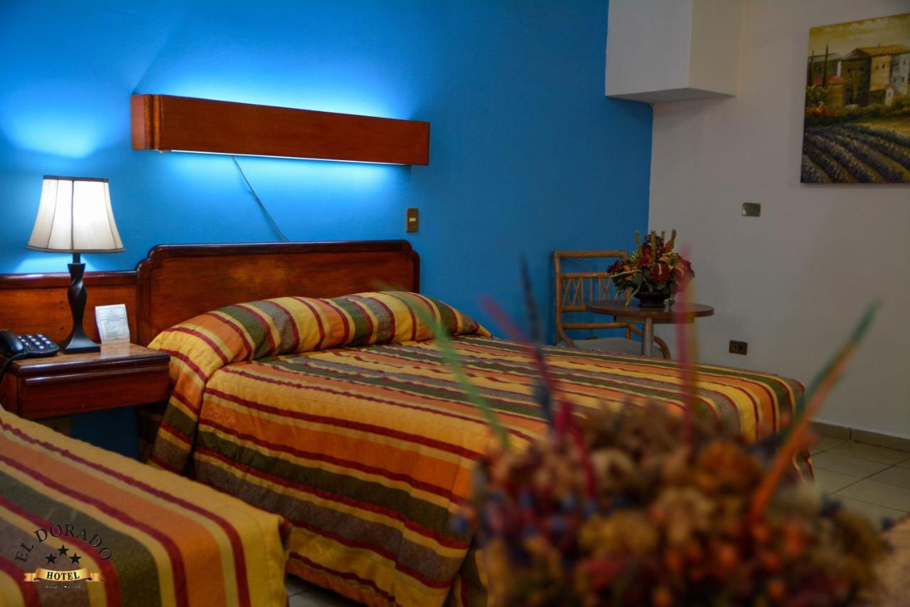 Hotel El Dorado Sabinas Eksteriør billede